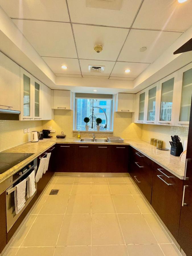 First Class 2Br With Burj Khalifa & Downtown View دبي المظهر الخارجي الصورة