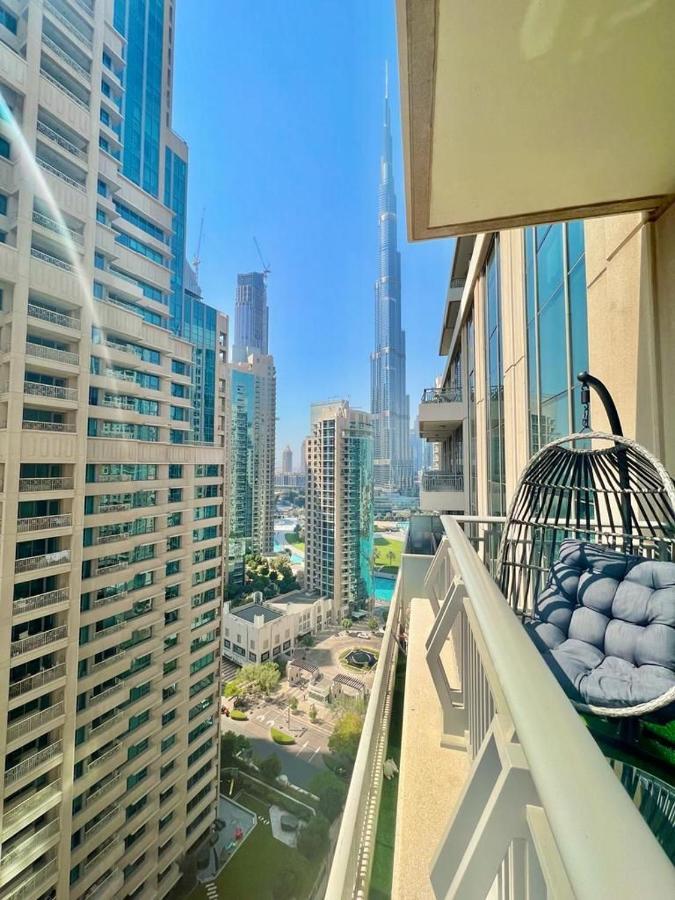 First Class 2Br With Burj Khalifa & Downtown View دبي المظهر الخارجي الصورة