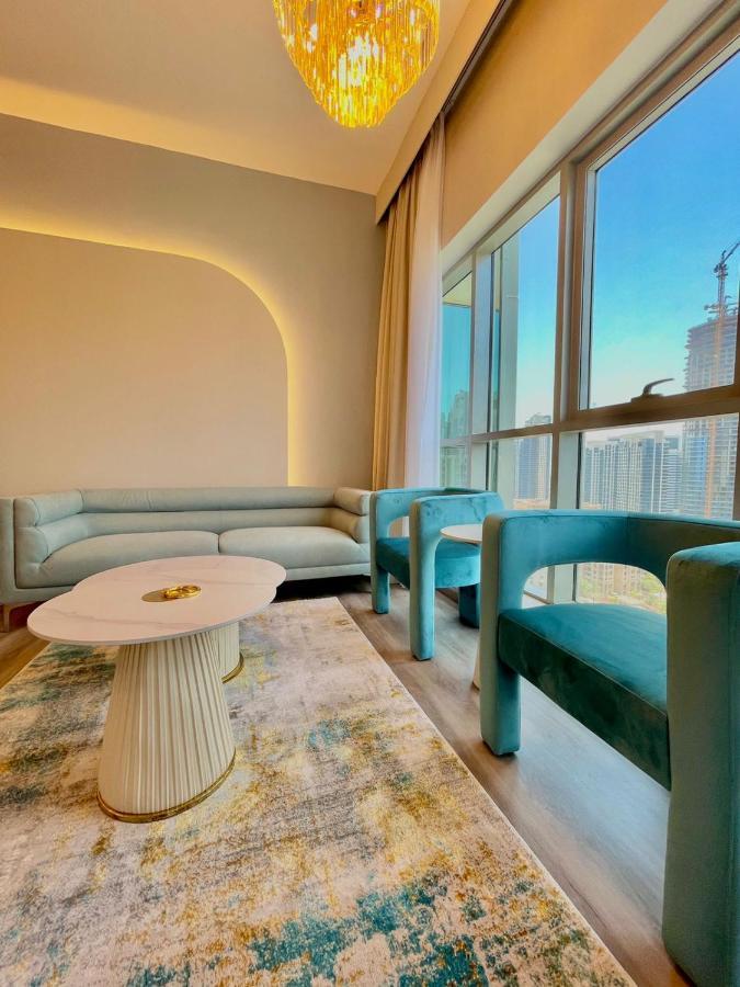 First Class 2Br With Burj Khalifa & Downtown View دبي المظهر الخارجي الصورة