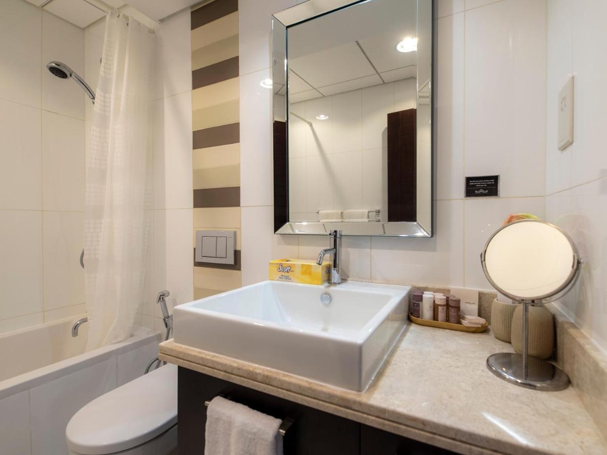 First Class 2Br With Burj Khalifa & Downtown View دبي المظهر الخارجي الصورة