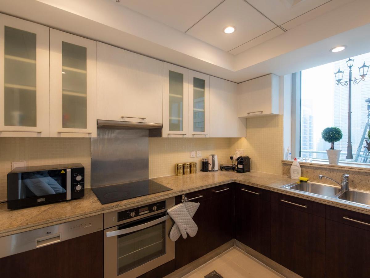 First Class 2Br With Burj Khalifa & Downtown View دبي المظهر الخارجي الصورة