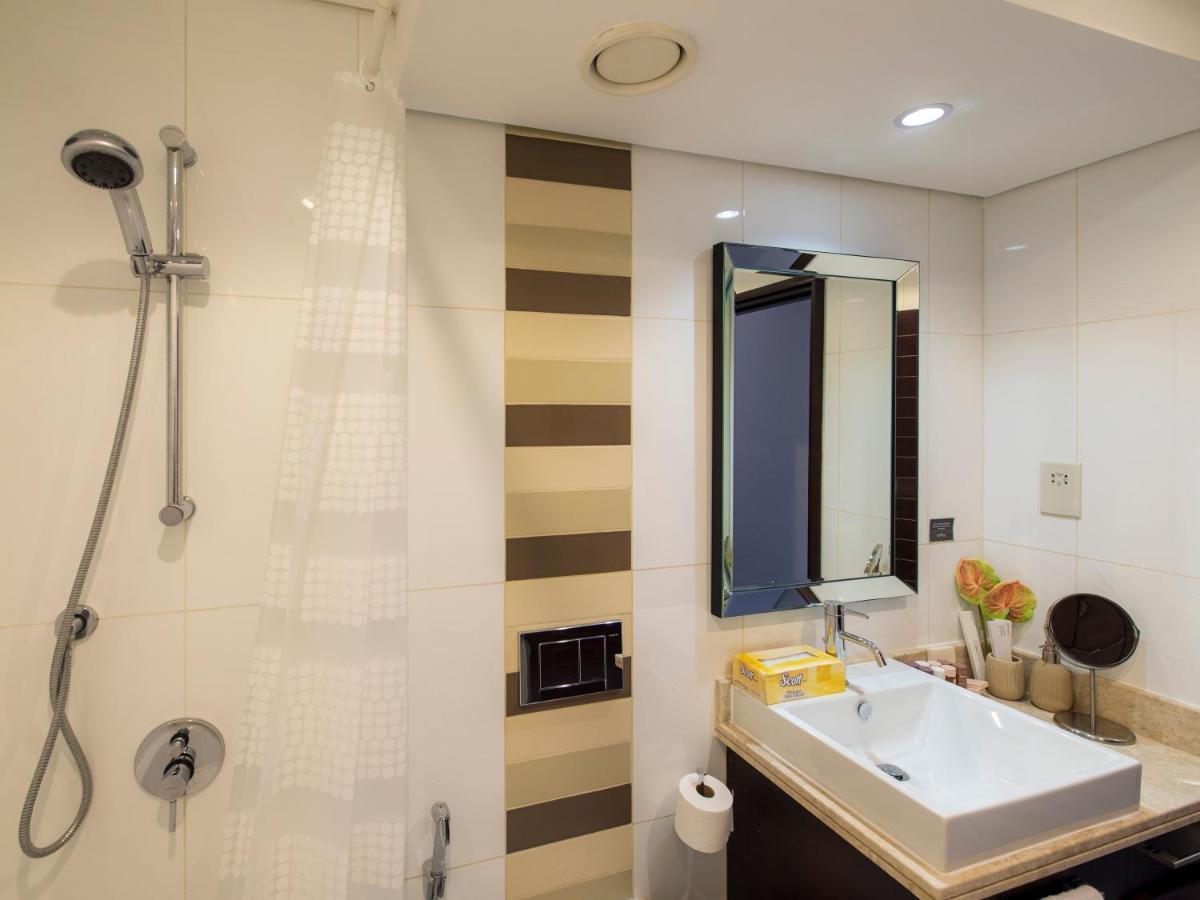 First Class 2Br With Burj Khalifa & Downtown View دبي المظهر الخارجي الصورة
