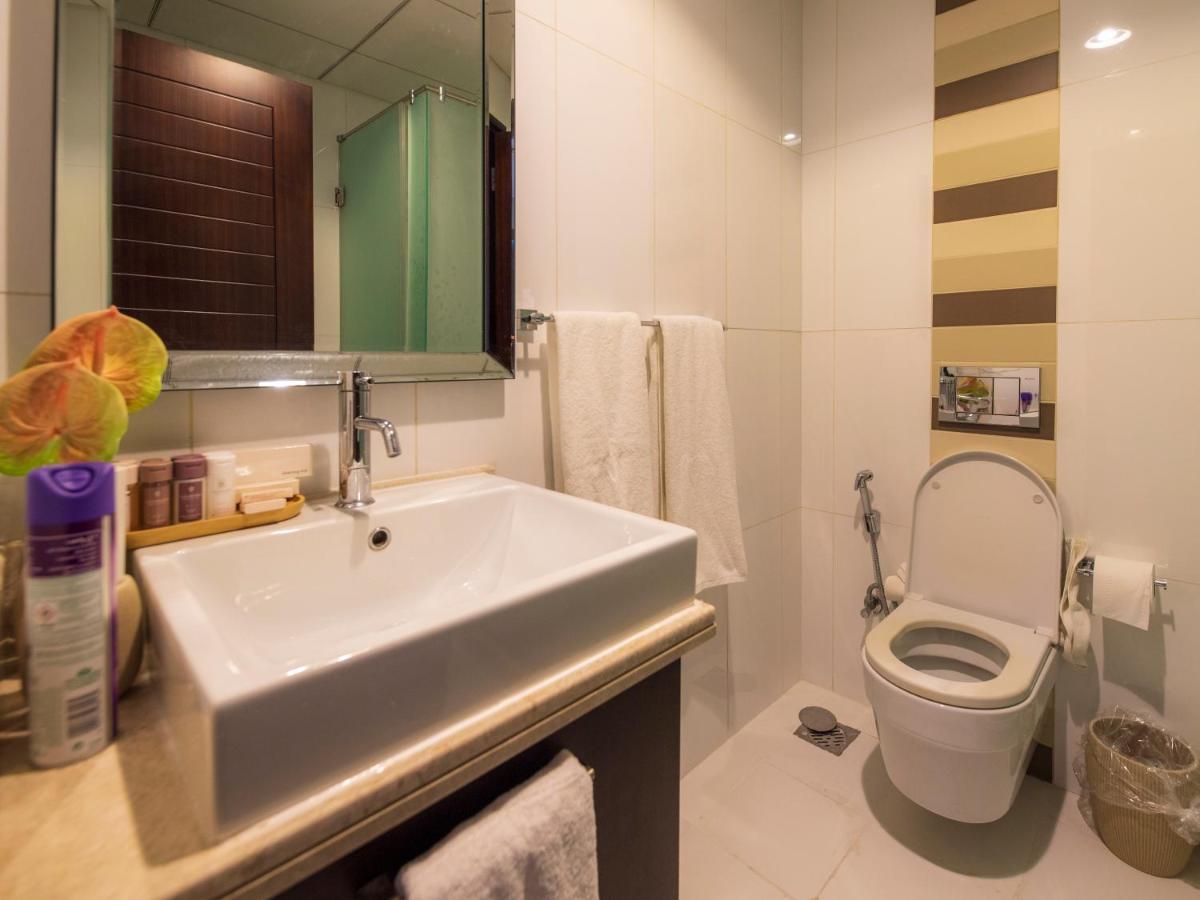 First Class 2Br With Burj Khalifa & Downtown View دبي المظهر الخارجي الصورة